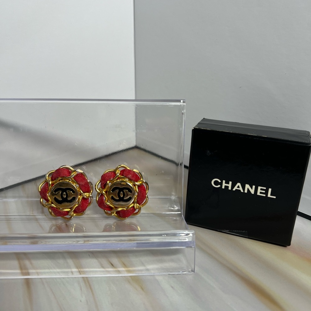 Vintage Chanel Red leather and Gold Earrings